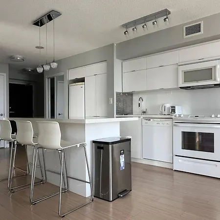 Dan Leckie Suites-2